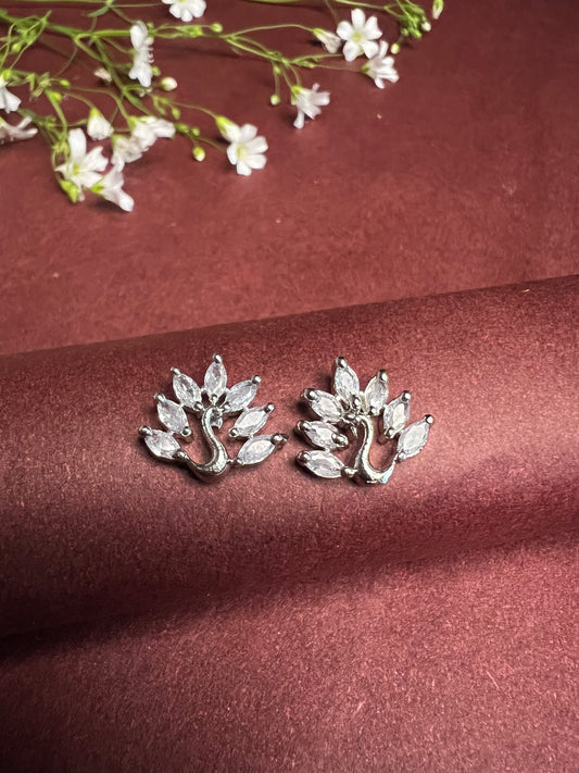 Twinkling Tiara AD Studs