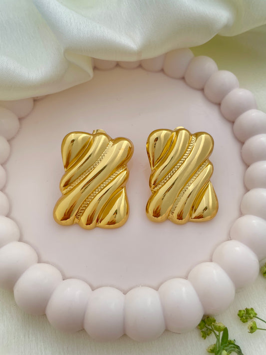 Wave Game Earrings