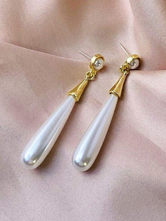 Icy Dewdrop Earrings