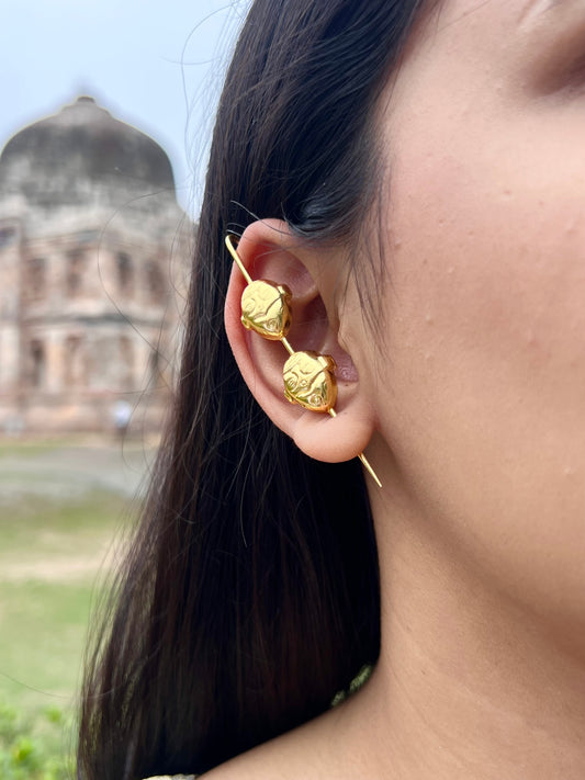 Bella Ciao Earcuff