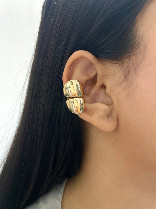 Bold Arc Earcuff