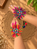 Satrangi Surya Haath Phool