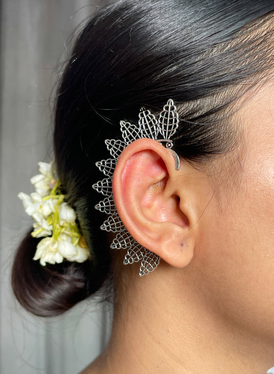 Divyana Oxidised Earcuff