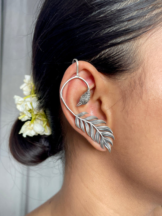 Rajmorni Oxidised Earcuff