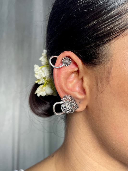Varnika Oxidised Earcuff