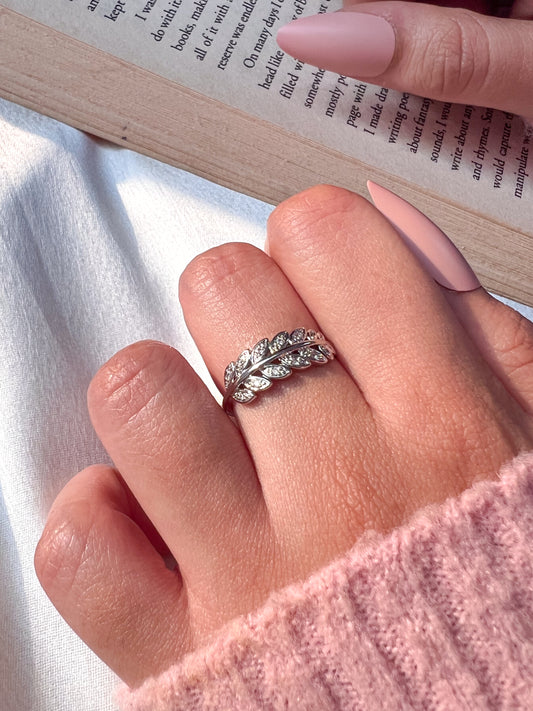 Leaf Of Faith Ring