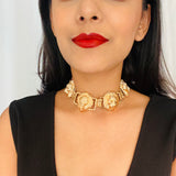 रीगल बीस्ट नेकलेस