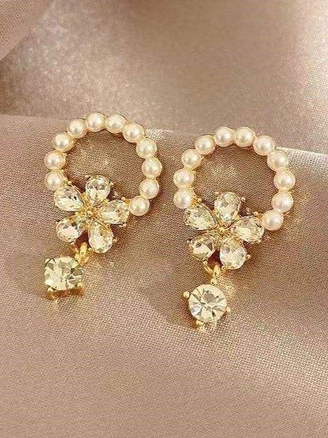 Duchess Drop Earrings
