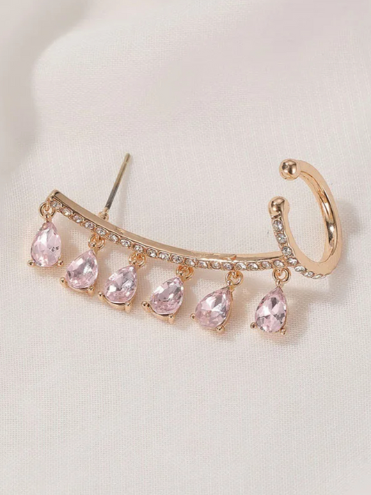 Lucia Earcuff