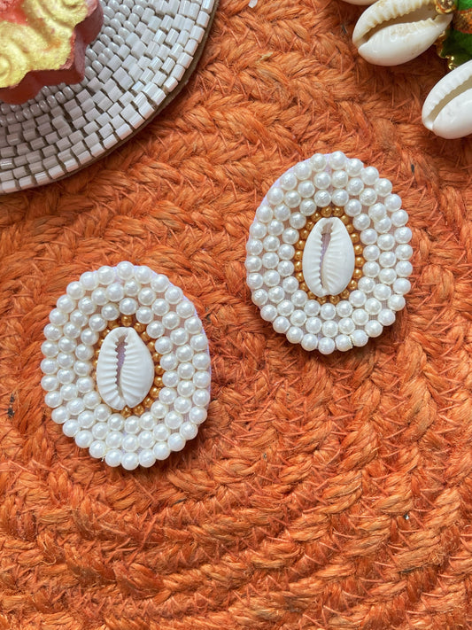 Samudhri Shell Beaded Earrings