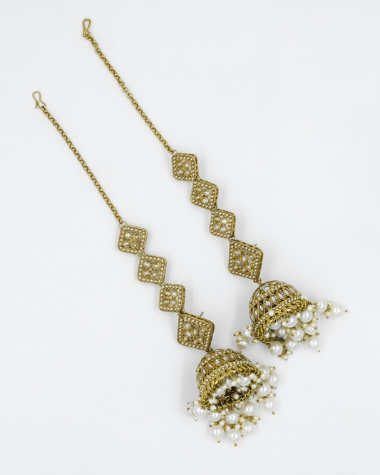 Meera Kundan Jhumka