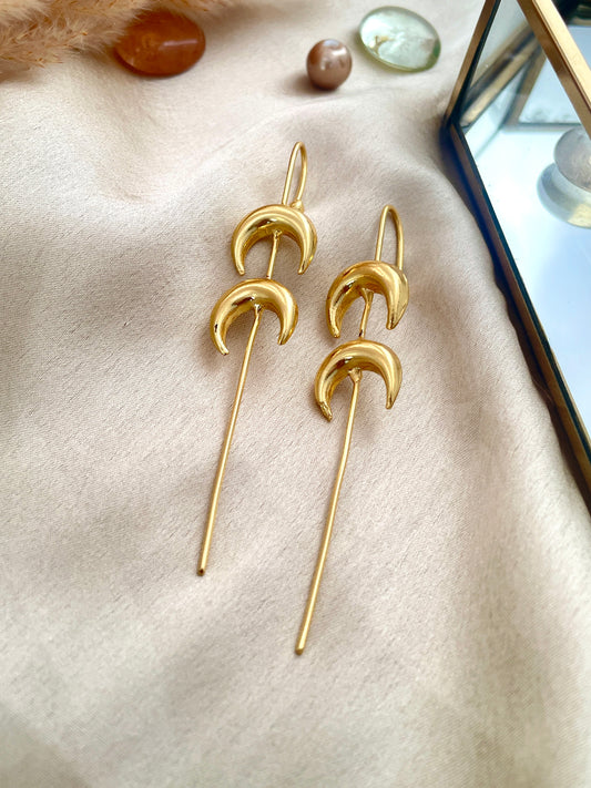 Twin Moonrise Earcuff