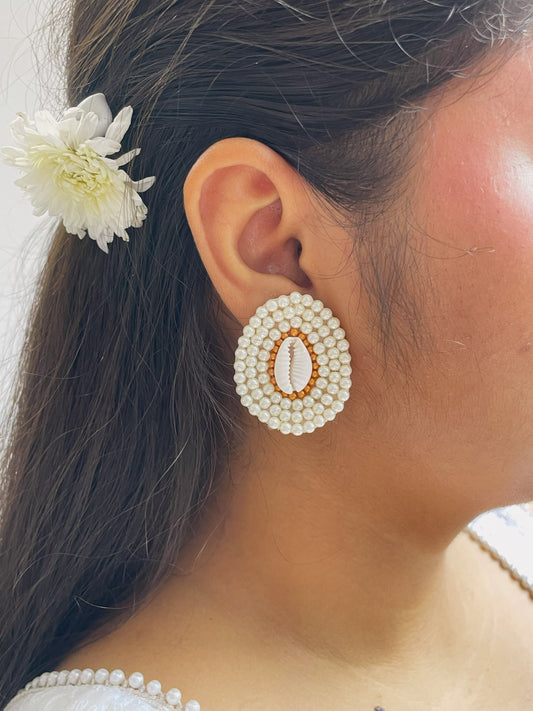 Samudhri Shell Beaded Earrings