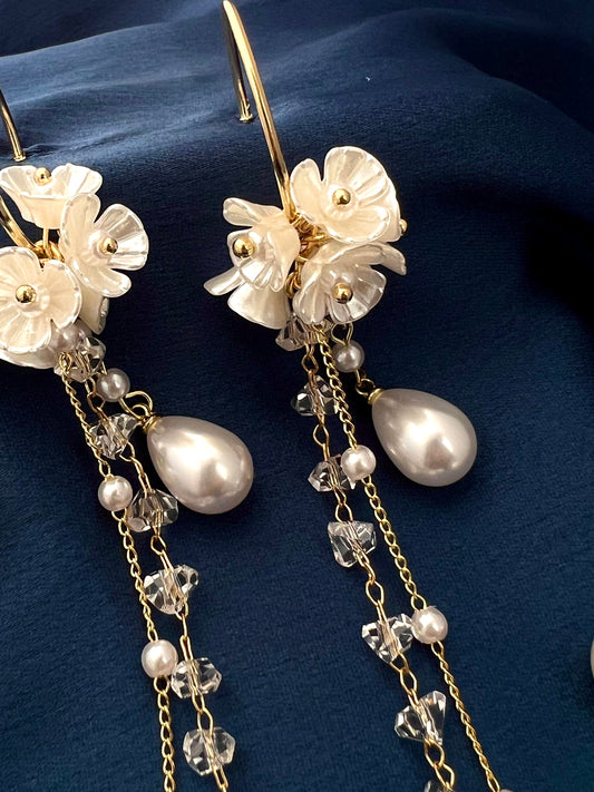 Pearl Flora Earrings