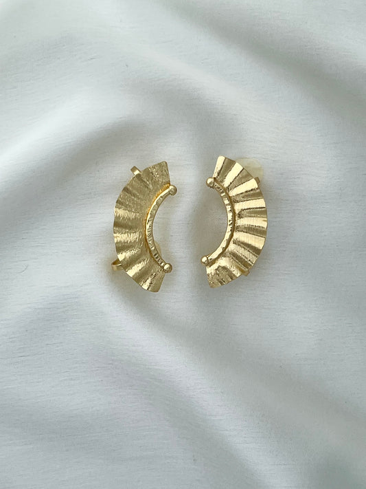 Semi Sleek Earcuff