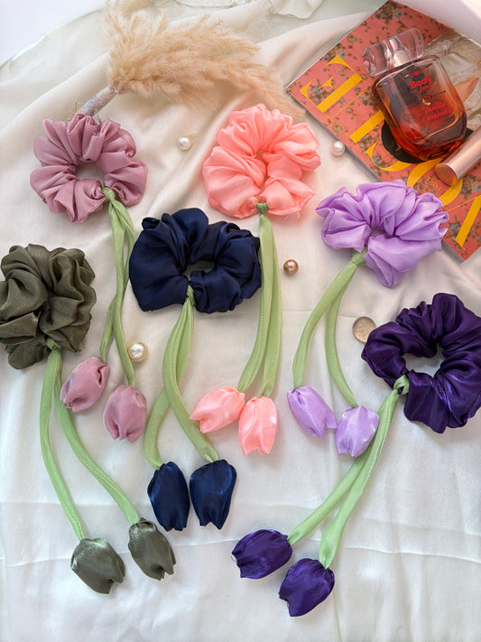 Bloomie Tulip Scrunchie