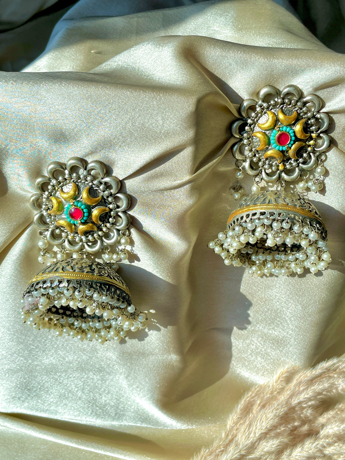 Subhadra Oxidised Jhumka