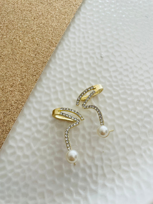 Sparkling Moon Earrings