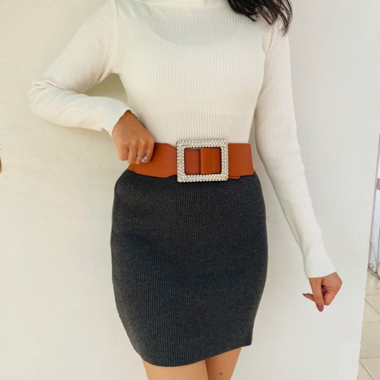 सारा ज्वेल्ड बेल्ट